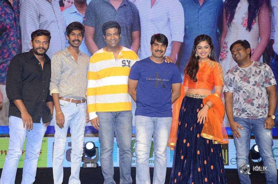 Jamba-Lakidi-Pamba-Movie-Pre-Release-Event